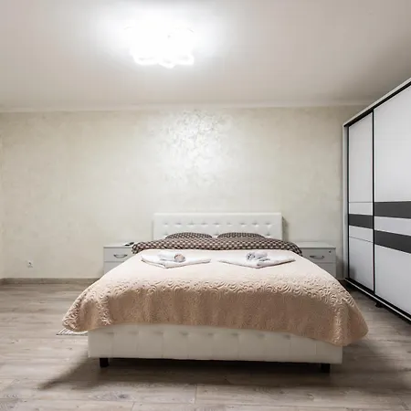 Two-room In The Center